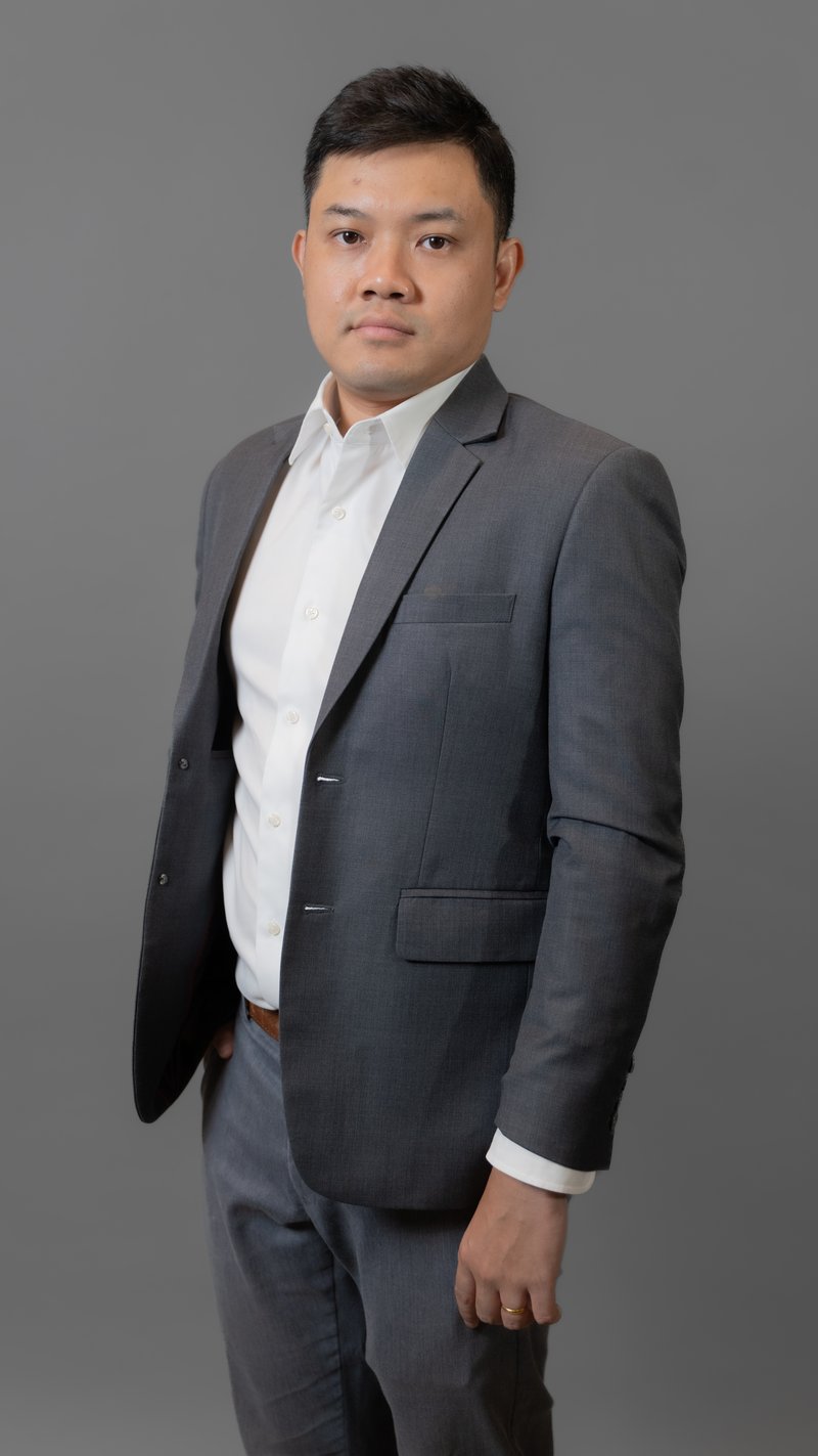 Pongsatorn — Life Insurance Advisor